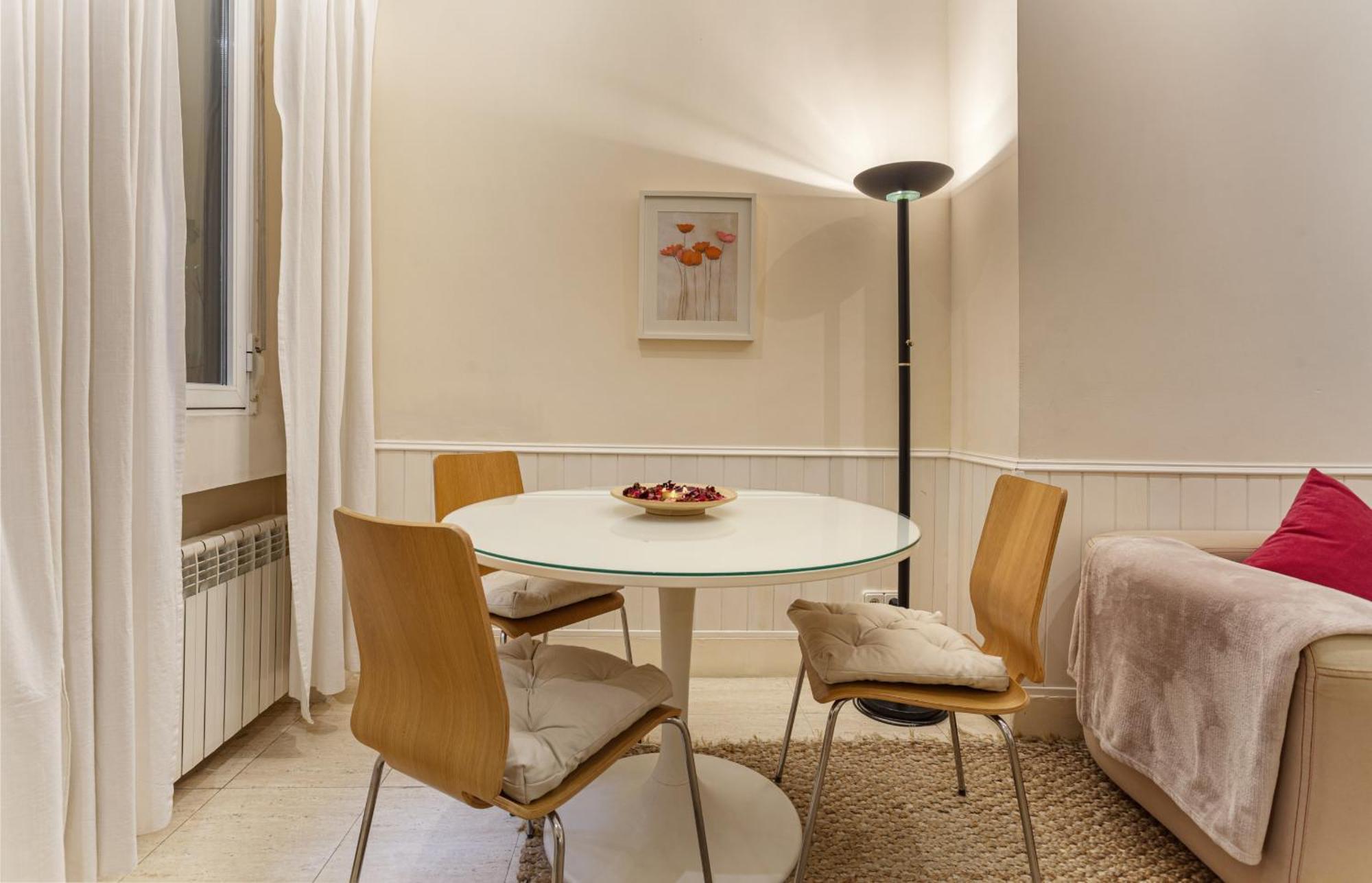 Apartamento Prado En Madrid Esterno foto